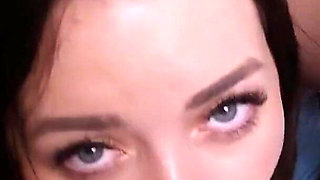 Deliver That Dick! Mail Girls Get It on with the Strap