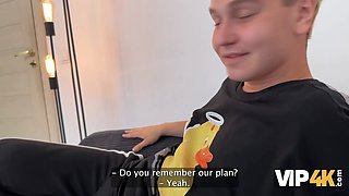 Vip4k. cougar professor came to the dorm and had fun with two teenager cocks