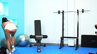 Nubiles - Why Effy Gym Allure