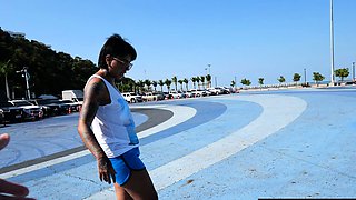 Skateboarding fail of big butt Thai MILF