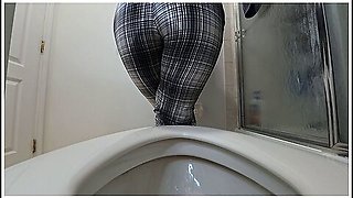 How Long Can I Hold It While Looking At The Toilet Part 18: Pajama Holding And Leaking