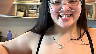 Bts: Live Stream Hanging Out with Dani