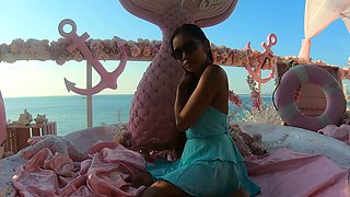 Big butt Thai girlfriend hardcore anal