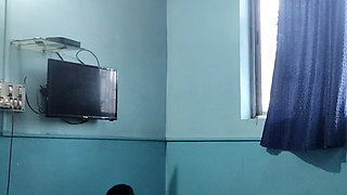 Sejal bhabhi apne pati ke sath hotel room me hard-core chudai kiya