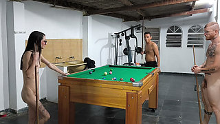 I play bi in pool