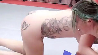 Nikki Zee Vs Taylor Nicole