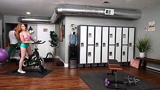 Small titted teen amateur pounded by doctor