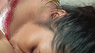 Indian Desi Big Boobs MILF