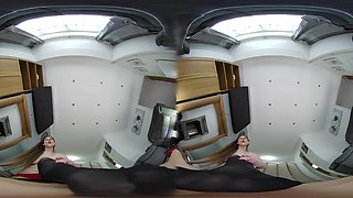 Facesitting Boss Bitch