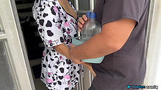 ! Nami Wanted the Milkman to Give Her His Product, She Ended up Filling His Face with Milk!