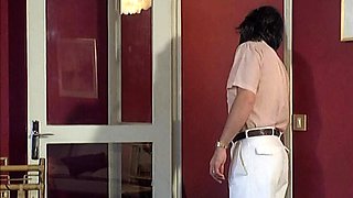 Amateur housewife blowjob and handjob with cumshot