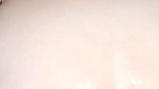 With the "plume" Vibrator From Svakom, I Make My Holes Vibrate While They Are Being Destroyed