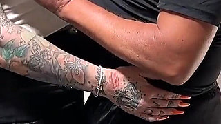Amazing Threesome!! Double Penetration and Mega Cumshot!