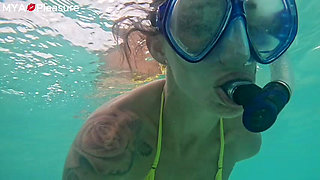 Mya Pleasure Snorkels in Aruba