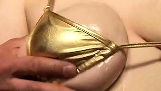 Japanese girl with stunning boobs loves to cum