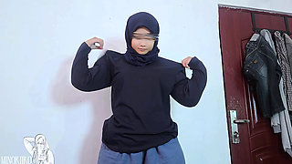 Asian Village Girl Wore Hijab But Enjoy Every Touch - Sensual Massage - Minokiiko