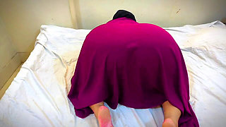 I Can't Start My Day Without Pillow Humping Because I'm Super Hot MILF Women From Arab