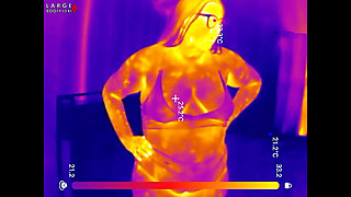 Sports Bra Try-on, Boob Bounce Tests, Naked Twerk Tease Thermal POV
