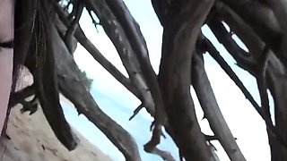 Blowjob on the beach and some fun on a trip to Hawaii