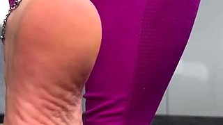 Amateur porn Gives Us Some Foot Fetish Aurora