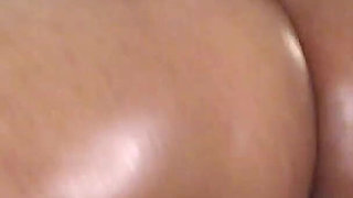 My Booty in Oil Sexy