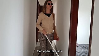 Hot girl comes to her gyno checkup and gets fucked on the inspection table by her doctor