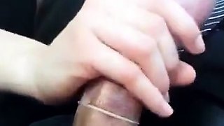 Handjob in the Car with My Amateur Girlfriend