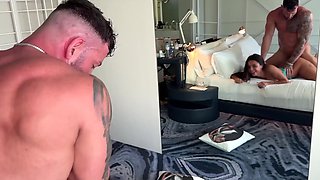 Athletic Teen Squirts Non-Stop in Sky-High Passion, Creamy Finale Awaits