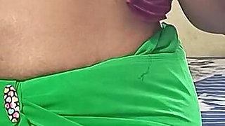Desi Aunty Hot Fucking with Opposite Home Boy in Bed