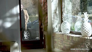 Posh slut Mary Rock xxx clip