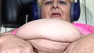 Pumping That Big Black Cock Nonstop so Hot