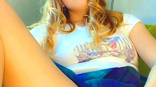 Blonde tight pussy babe solo toy fun in glamour masturbation