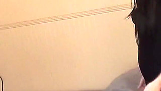 Sexy Babes Cleo and Jasmine Mendez Fight!
