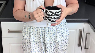 Cheating Wife Fucks with the Neighbour