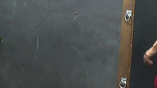 Mistress Nomi Smoking and Crush!