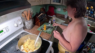 Cheryl Cooks Tofu Scramble