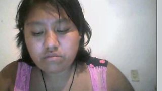 Mexicana en Webcam Enseando Tetas!