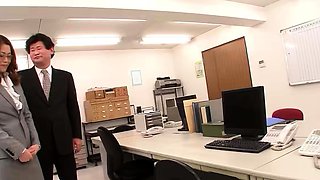 Japanese Secretary Suck old Boss Cock