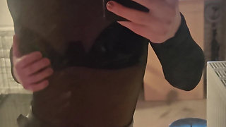 Nylon and Leather Fetishes - Mistress Julia