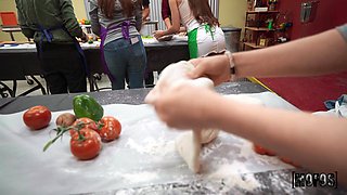 Tempting Culinary Delights with Serena Hill’s Irresistible Curves