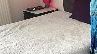 Hot Sexy MILF Whore Takes Hard Cock in Her Pussy