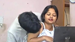 Indian Bhabhi Fucked Secretly by Devar