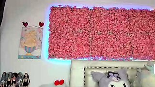 Blonde tight pussy babe solo toy fun in glamour masturbation