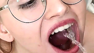 Toilet Fetish BJ Cum Pee Each Other