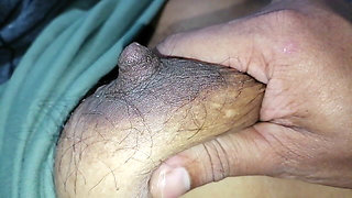 Natural Hairy Breasts Gives Full Body Show