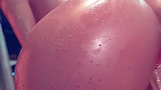 Thick Ass Babe Deepthroats Monster Cock Then Bounces Big Booty on Hard Intense Dick