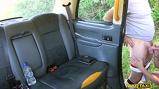 Desirable Arse Chick Loves Cabbies Knob 1 - Fake Taxi