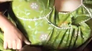 I Fucked My Sexy House Owner Aunty in Nighty and Creampied Her Pussy