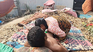 Desi Outdoor Sex