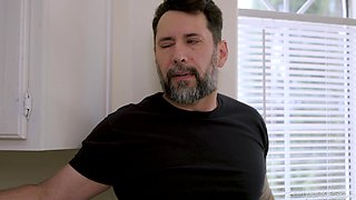 Tommy Pistol's Late-Night Play with a Naughty Babysitter
